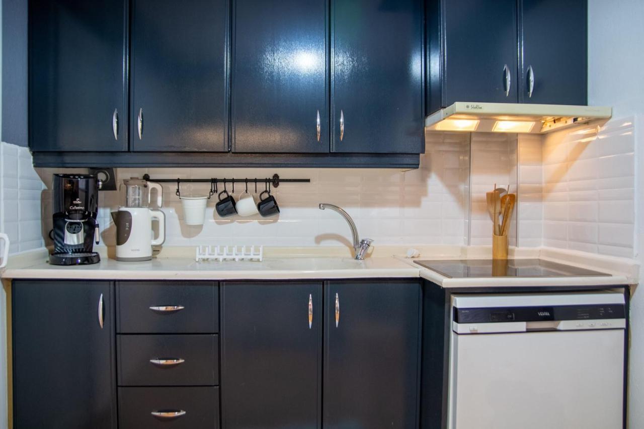 Amazing Flat Near The Coast With A Delightful Shared Terrace Close To Public Transportation In Karsiyaka Izmir Zewnętrze zdjęcie